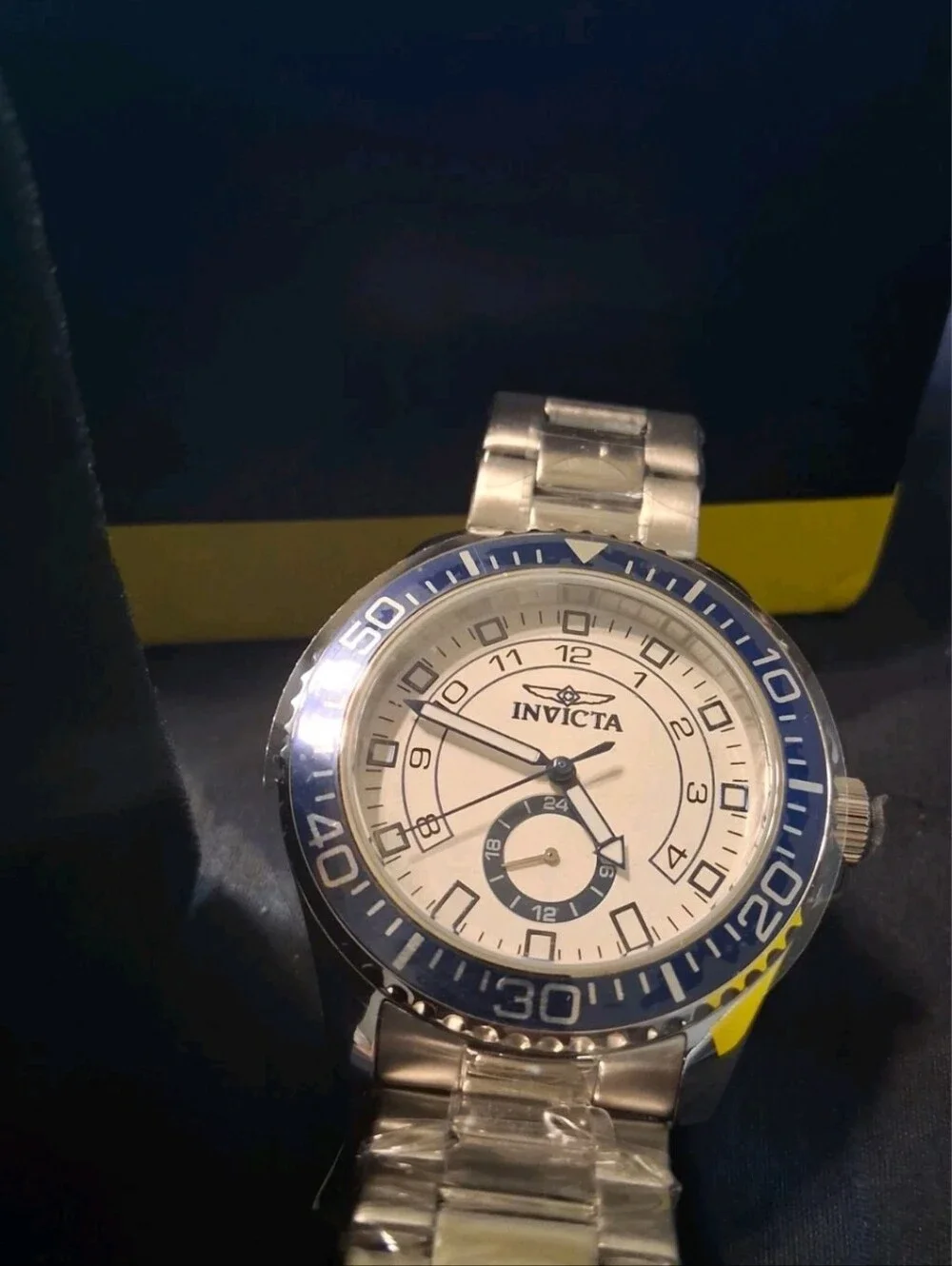 Invicta  Pro Diver Silver Watch with Blue Bezel and White Dial